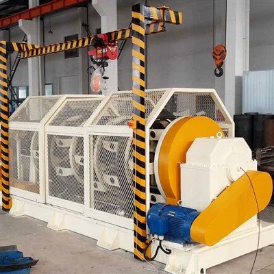 Máquina trenzadora planetaria de alambre